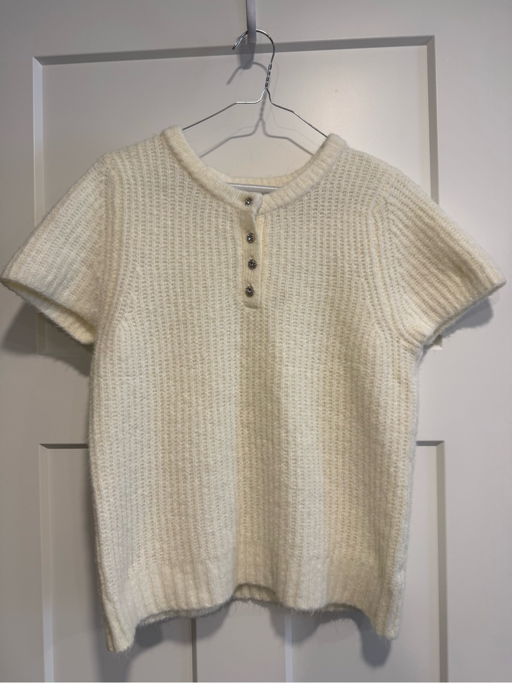 Liz Claiborne Cream Knit Sweater Top – Short Sleeve – Size M